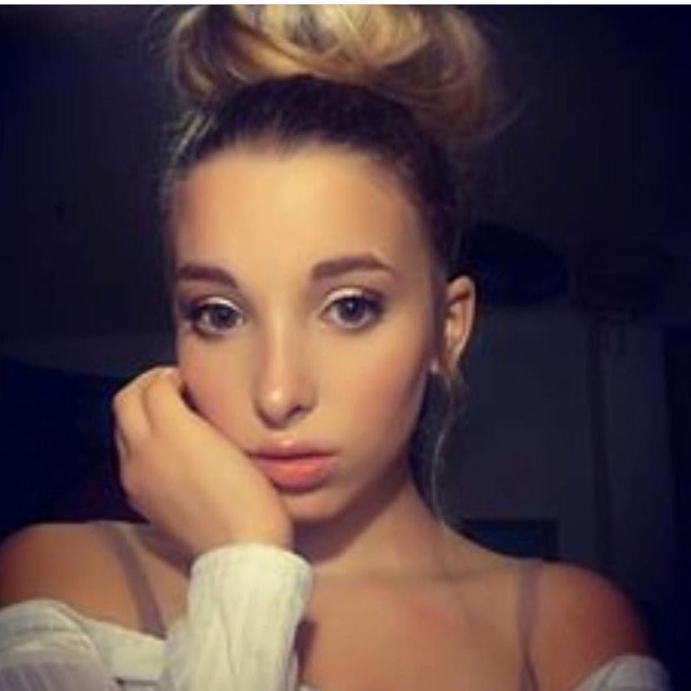 Meet your Posher, Jessica